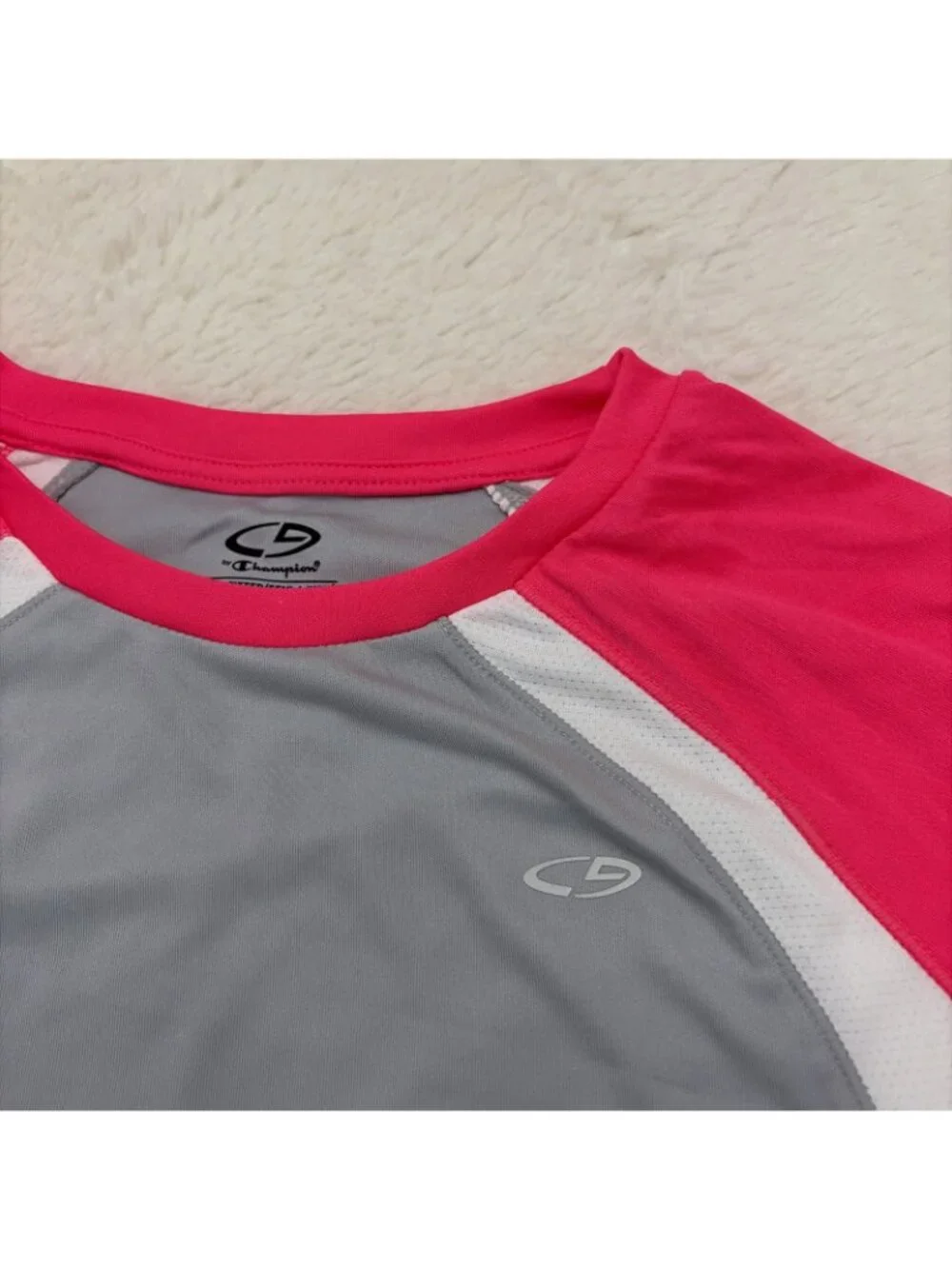 Champion Girls NWT Semi Fitted Gray Pink Athletic Tee L 10/12 UV Protection